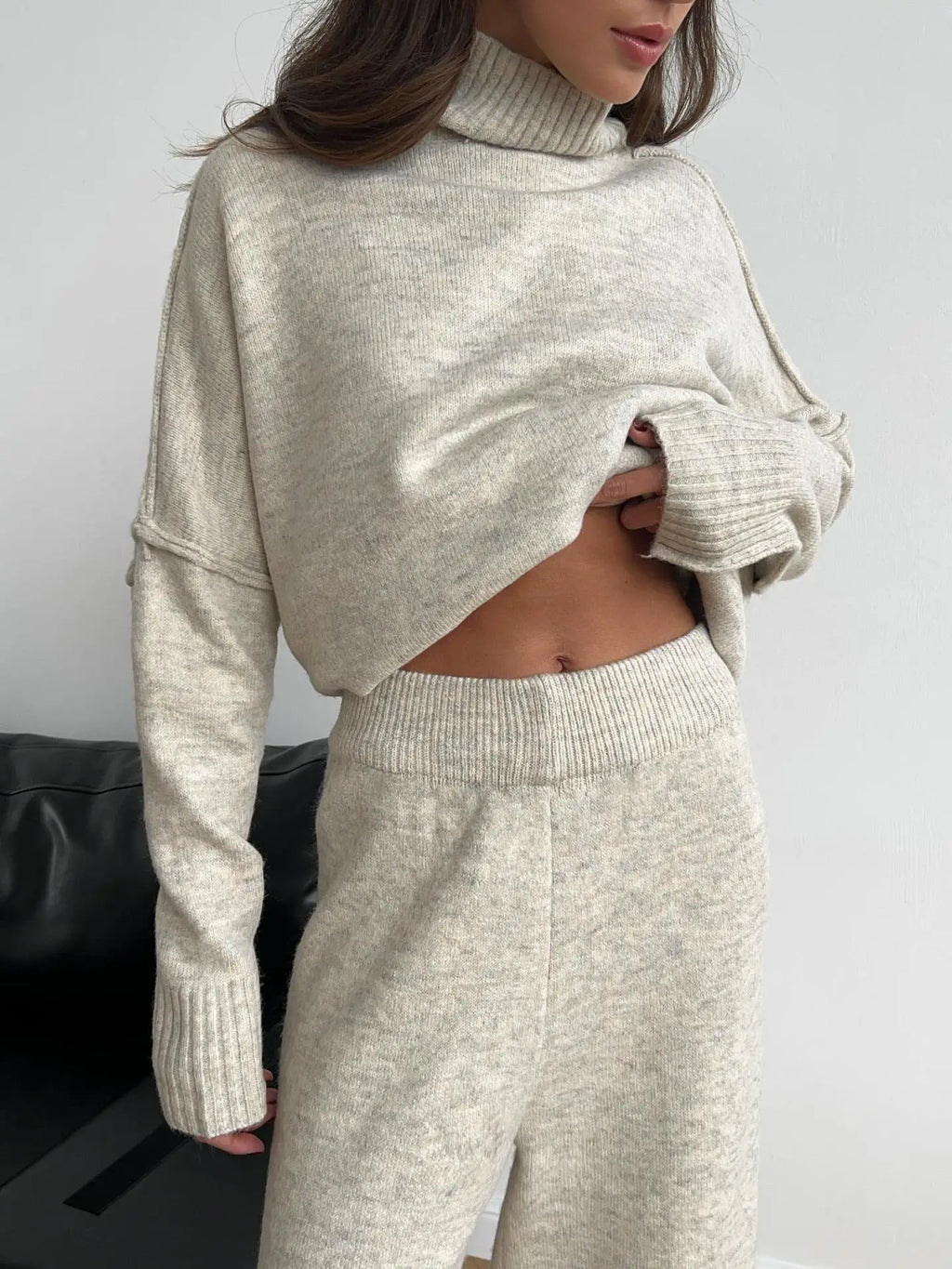 Hirsionsan Loose Soft Elegant Women Suits 2 Pieces Female Set Turtle